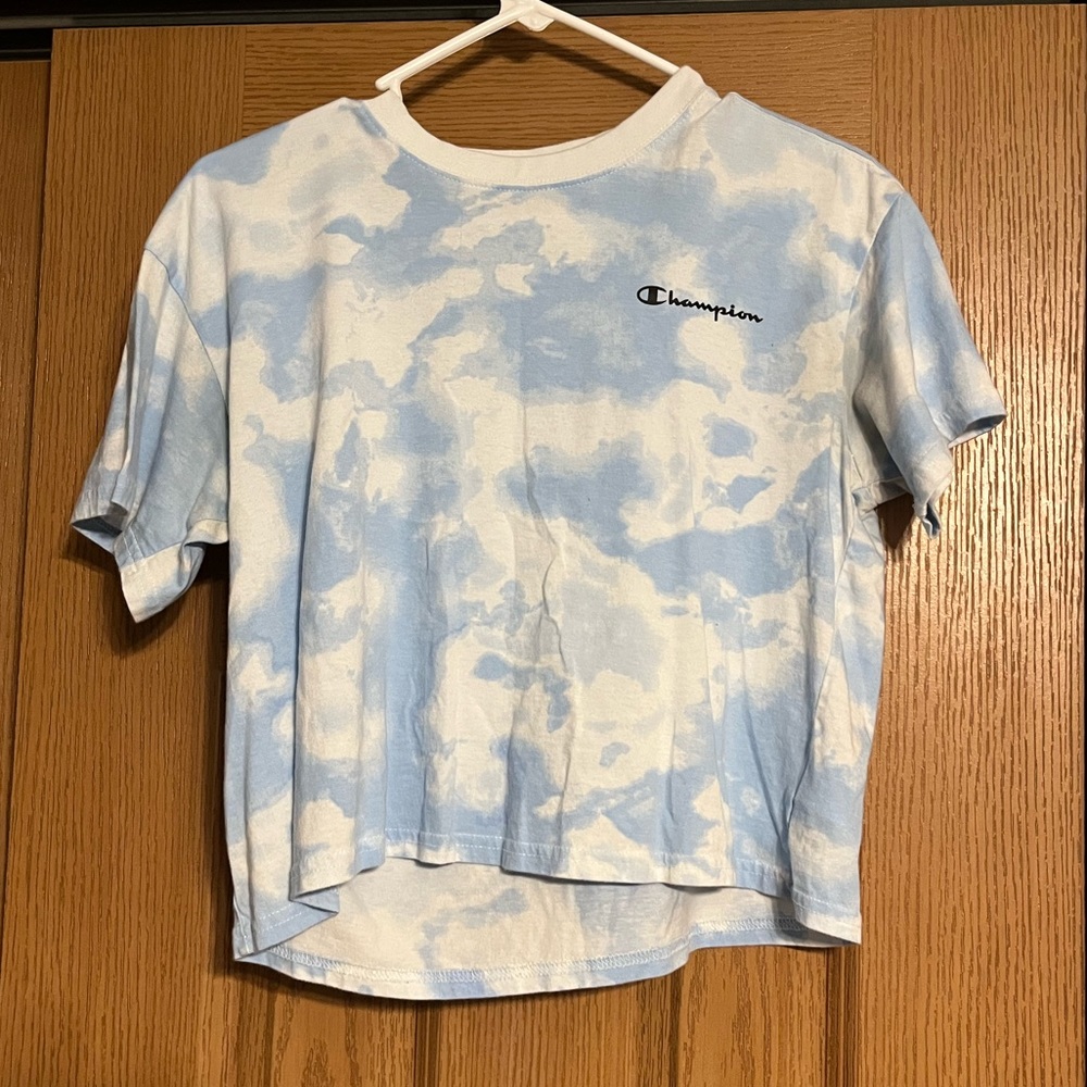 Champion Cloud Colored Shirt Size S